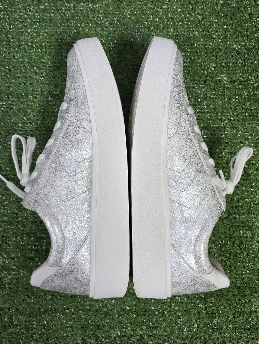 Dr.Scholl's Madison Lace Metallic Classic Sneakers In Silver Womens Size 10M